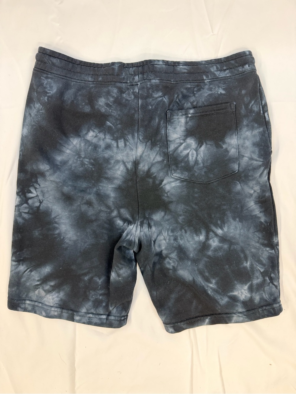 Von Dutch Men's Black Tie-Dye Logo Drawstring shorts new without tags XL - Picture 2 of 3